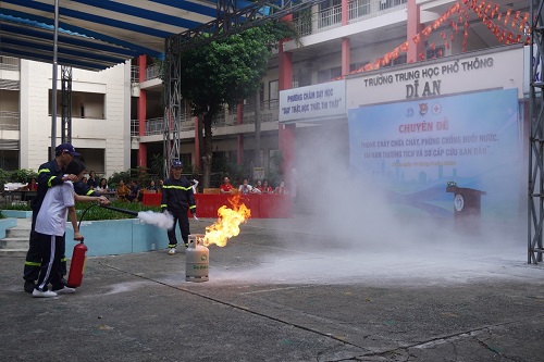 Phòng chống đuối nước, phòng chống tai nạn thương tích và kỹ năng sơ cấp cứu ban đầu