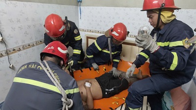 Cứu người đàn ông nghi đột quỵ